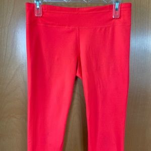 Under Armour Cropped yoga pants